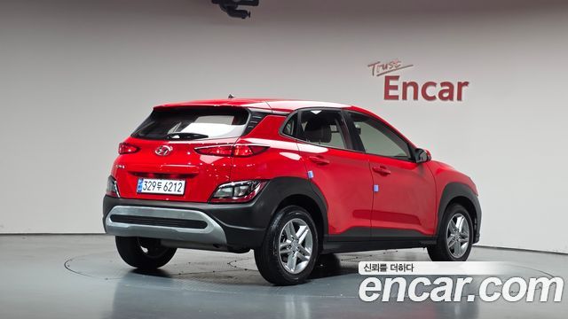 Hyundai Kona 2021 — photo 2