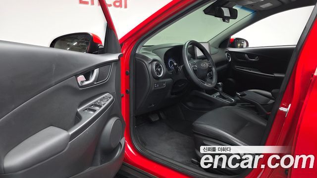 Hyundai Kona 2021 — photo 13
