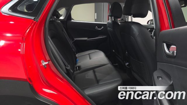 Hyundai Kona 2021 — photo 17