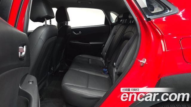Hyundai Kona 2021 — photo 18