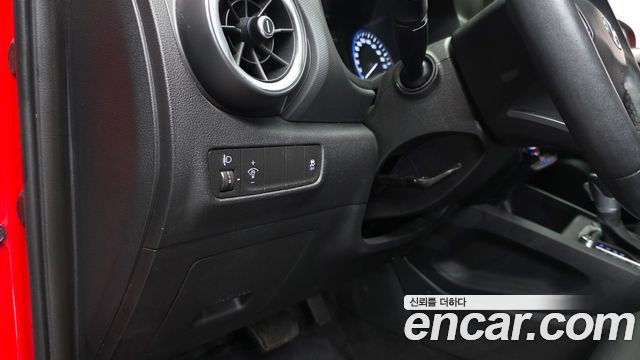 Hyundai Kona 2021 — photo 36