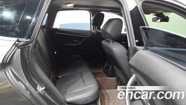 BMW Gran Turismo 2020 — photo 13