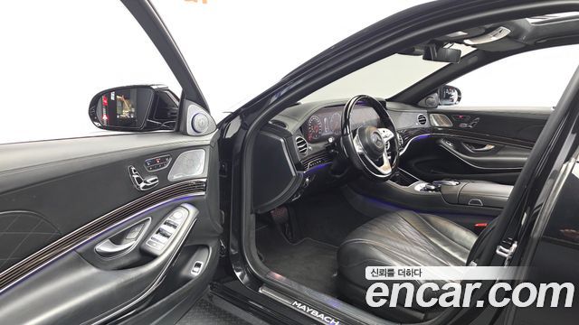 Mercedes-Benz S-Class 2019 — photo 13
