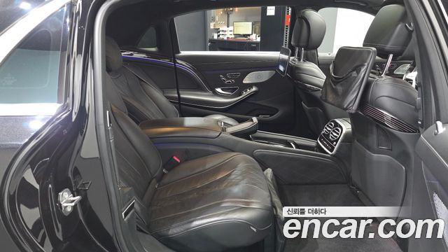 Mercedes-Benz S-Class 2019 — photo 18