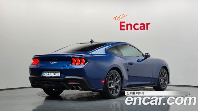 Ford Mustang 2024 — photo 2