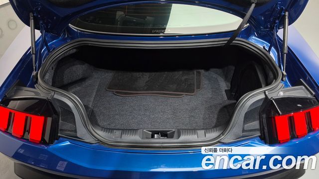 Ford Mustang 2024 — photo 21