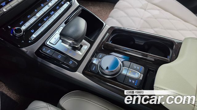 Genesis EQ900 2016 — photo 12