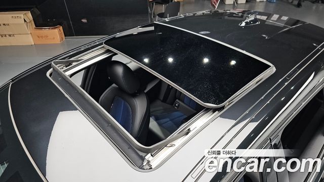 BMW 1-Series 2023 — photo 34