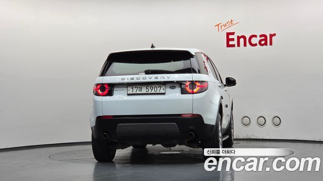 Land Rover Discovery Sport 2018 — photo 4