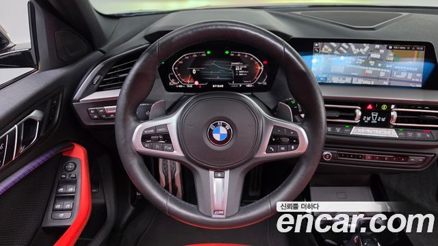 BMW 1-Series 2021 — photo 19