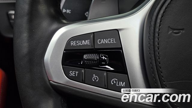 BMW 1-Series 2021 — photo 20