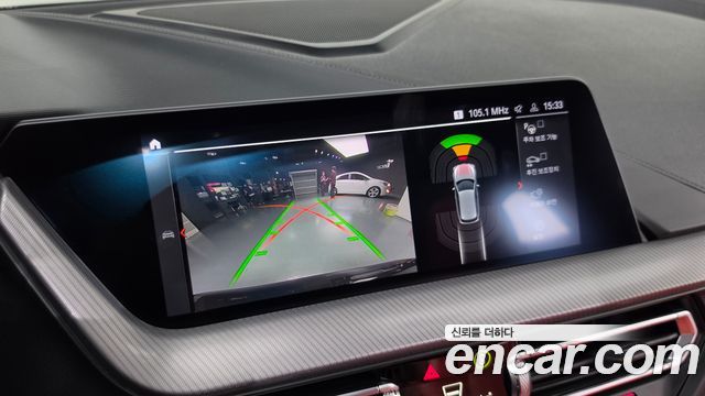 BMW 1-Series 2021 — photo 22