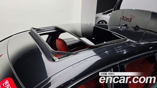 BMW 1-Series 2021 — photo 25
