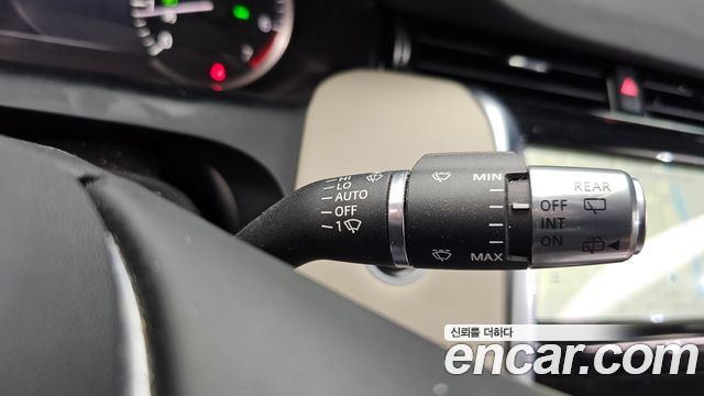 Land Rover Discovery Sport 2021 — photo 15