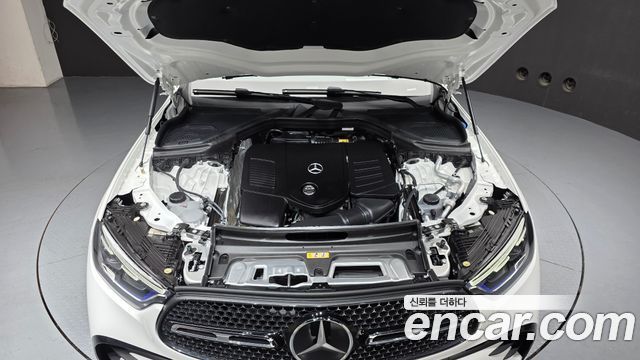 Mercedes-Benz GLC-Class 2026 — photo 6