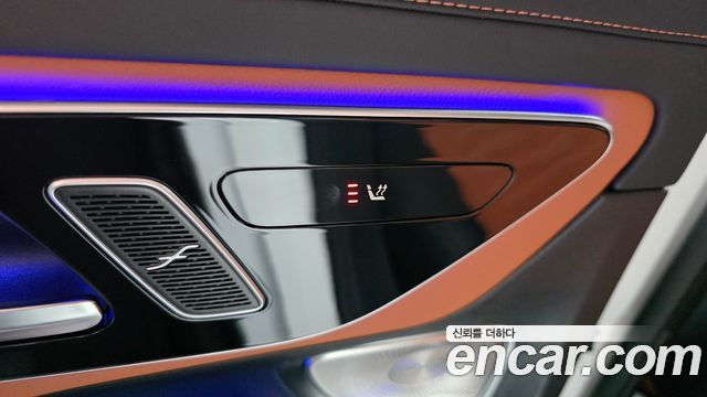 Mercedes-Benz GLC-Class 2026 — photo 36