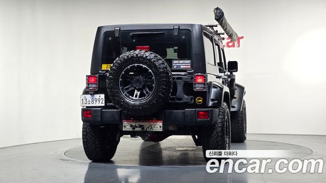 Jeep Wrangler 2012 — photo 4