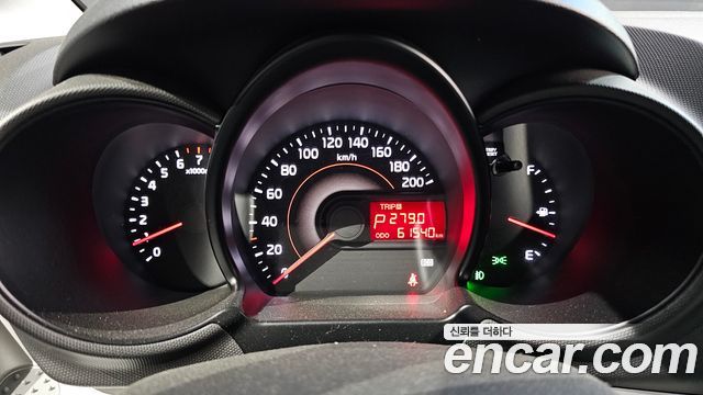 Kia RAY 2013 — photo 8