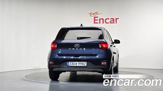 Hyundai Venue 2022 — photo 4