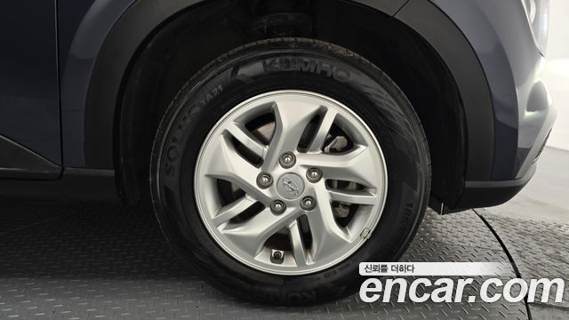Hyundai Venue 2022 — photo 7
