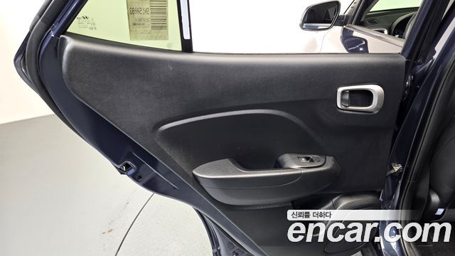 Hyundai Venue 2022 — photo 15