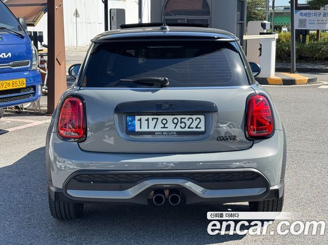 Mini Cooper 2022 — photo 4