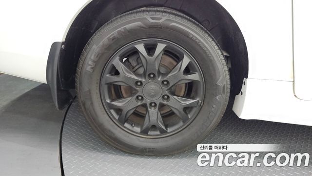 Kia Canival 2013 — photo 5