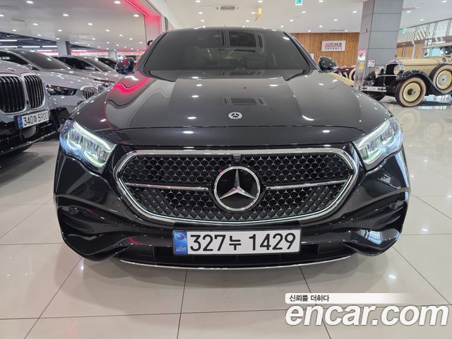 Mercedes-Benz E-Class 2026 — photo 3