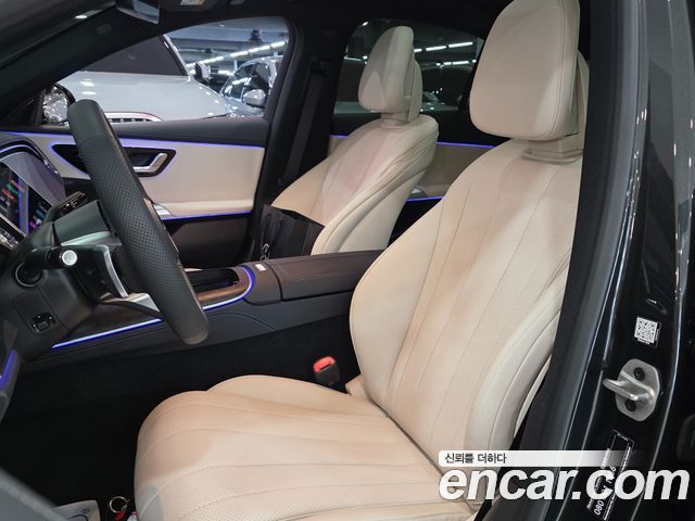 Mercedes-Benz E-Class 2026 — photo 10