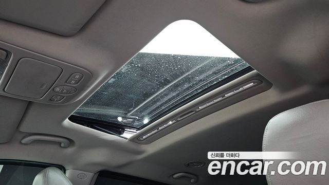 Kia Canival 2014 — photo 19