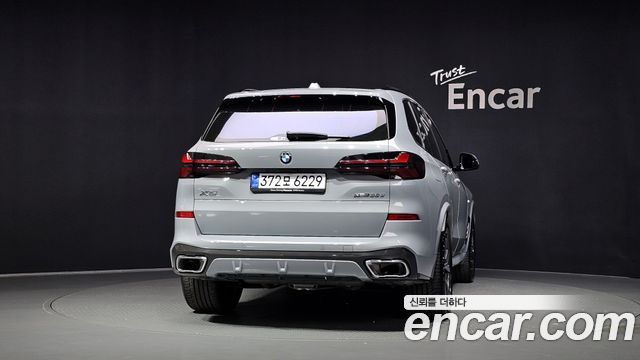 BMW X5 2026 — photo 4