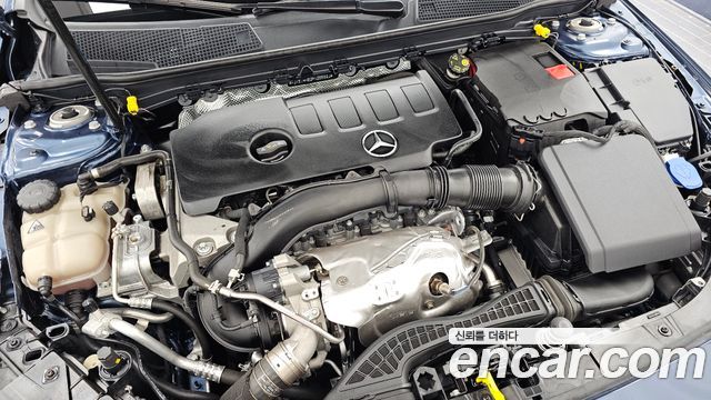 Mercedes-Benz CLA-Class 2023 — photo 6