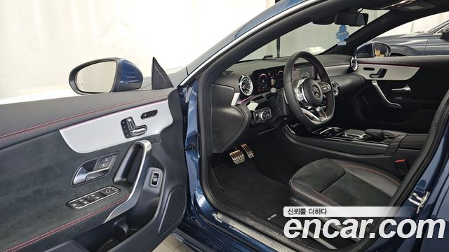 Mercedes-Benz CLA-Class 2023 — photo 13