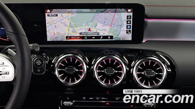 Mercedes-Benz CLA-Class 2023 — photo 20