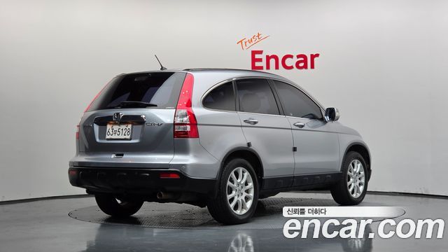 Honda CR-V 2008 — photo 2