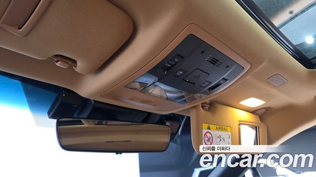Lexus ES 2023 — photo 20