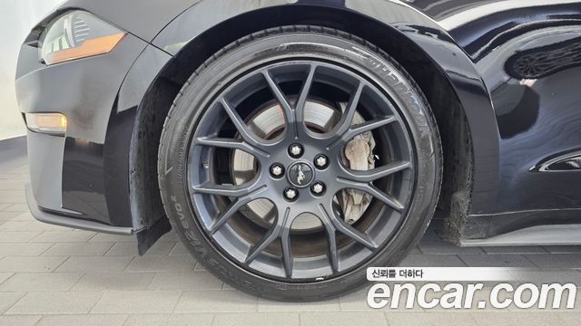 Ford Mustang 2019 — photo 5