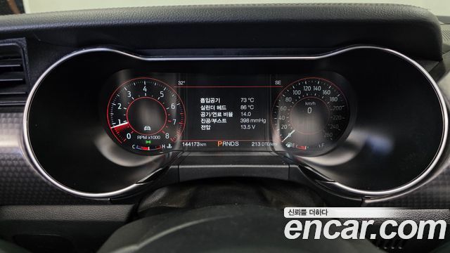 Ford Mustang 2019 — photo 8