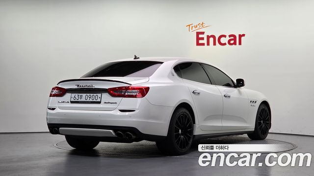 Maserati Quattroporte 2016 — photo 2
