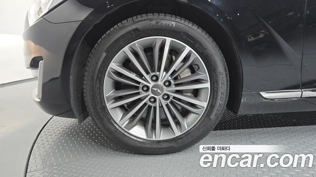 Genesis EQ900 2016 — photo 5