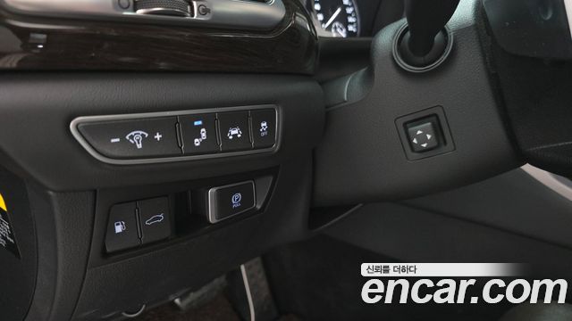 Genesis EQ900 2016 — photo 30