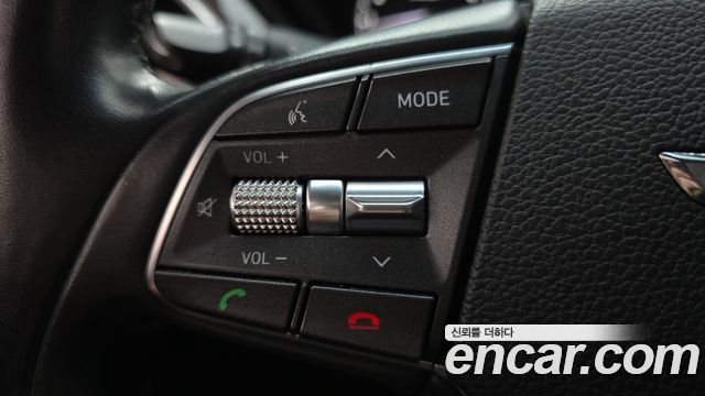 Genesis EQ900 2016 — photo 32