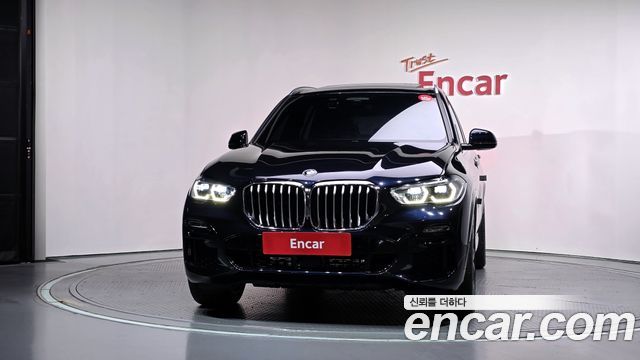 BMW X5 2021 — photo 3