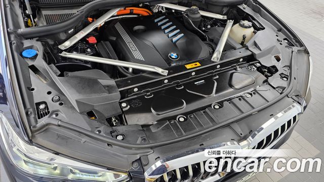 BMW X5 2021 — photo 6