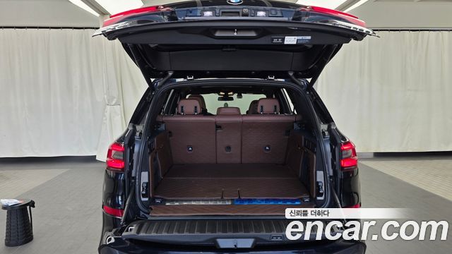 BMW X5 2021 — photo 26