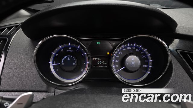 Hyundai Sonata 2010 — photo 8