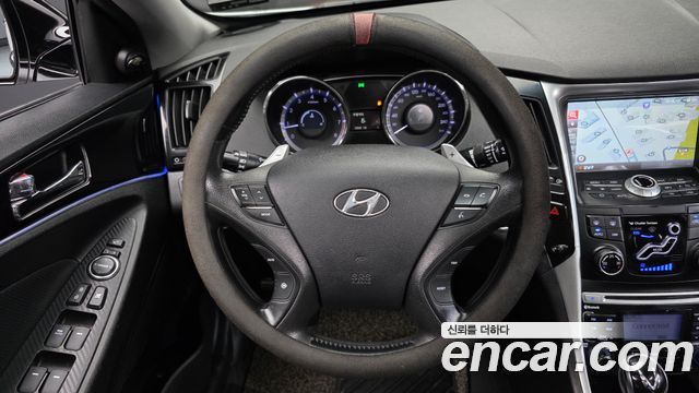 Hyundai Sonata 2010 — photo 13