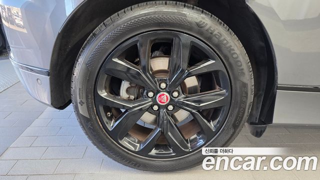 Jaguar I-PACE 2019 — photo 5