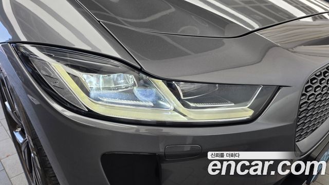 Jaguar I-PACE 2019 — photo 8