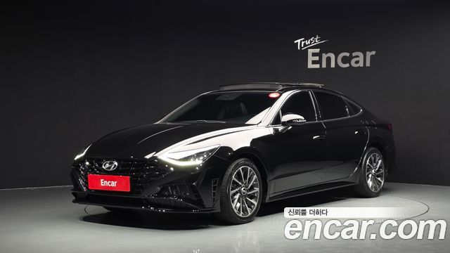 Hyundai Sonata 2022 — photo 1